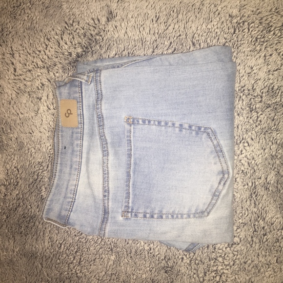 Celebrity Pink Skinny Jeans - Picture 2 of 4